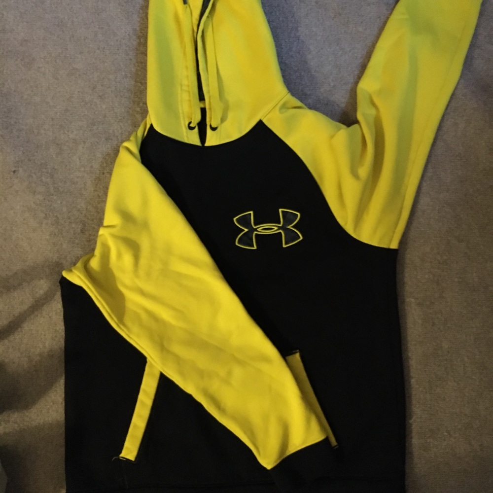 Black and Yellow Under Armour Hoodie (Medium)